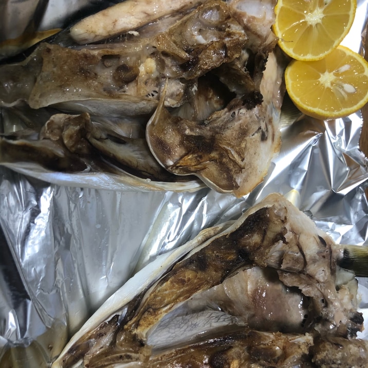 ぶりの頭の塩焼き オーブンでつくる レシピ 作り方 By まぼまぼまん 楽天レシピ ぶりの頭の塩焼き オーブンでつくる レシピ 作り方 By まぼまぼまん 楽天レシピ